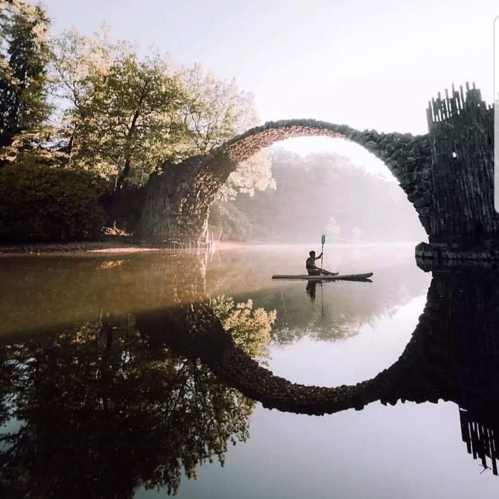 Hello‼️ I'm looking for men's. I love art and especially music.
🎶🎵🎶